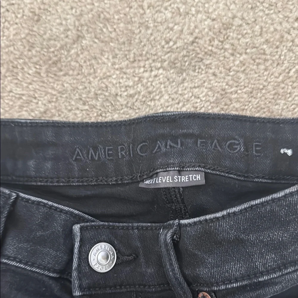 American Eagle By Payless Black Jean Shorts Distressed Frayed Hem - Picture 2 of 3